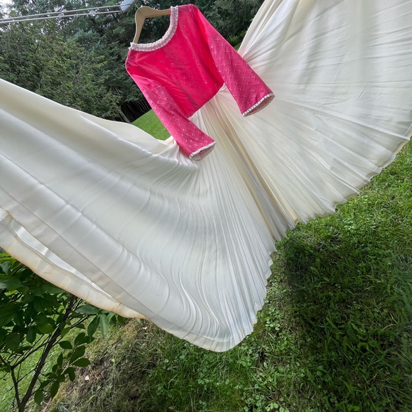 Vintage Costume Gown - Picture 4 of 12